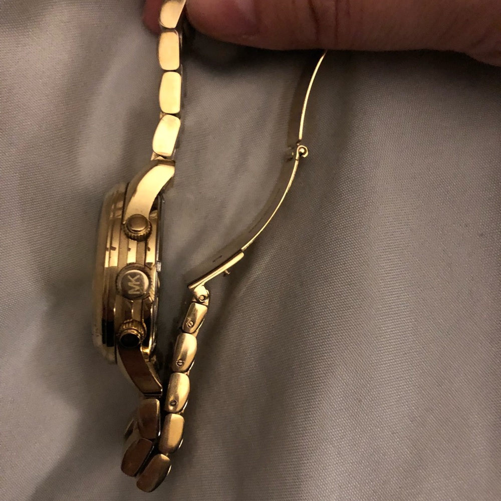 Michael Kors Gold chronograph watch - Picture 5 of 5